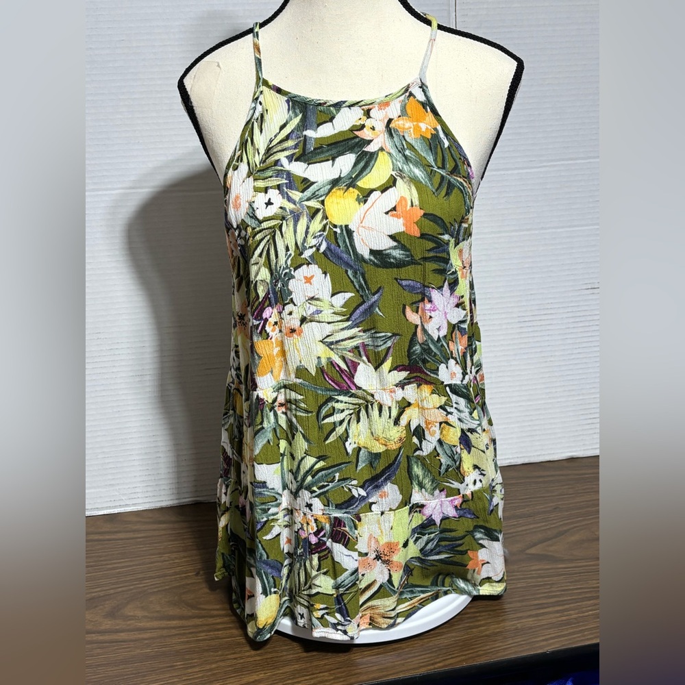 Falls Creek size medium, sleeveless floral rayon, tropical halter 25” L 18” p2p